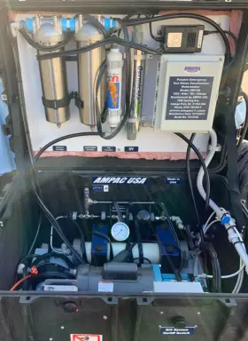 Sw150 Ampac Usa Watermaker Desalinator 120v In Robust Penguin Pull-case