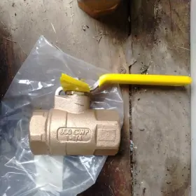 70-146-10 Apollo Boat Ball Valve 1 1/4 Inch Fnpt Bronze