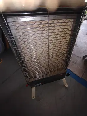 800211 Camco Olympian Wave 8 Portable Heater - 8000 Btu