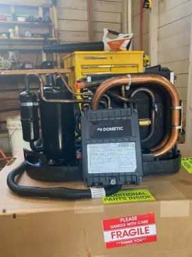 Vtd16-410 Dometic Dometic/marine Air 16 000 Btu 120 Volt Self Contained Marine Ac