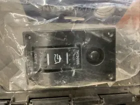 3851 Five Oceans Bilge Pump Switch 3way Rocker 12-volts Control Panel With Circuit Breaker