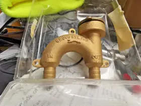 Hvl-750 Groco Hvl750 Bronze Vented Loop For Hose