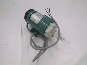 Md-15rt-115nl Iwaki Pumo And Motor 1/75 Hp 115 Volts 1/2 Inch Thread