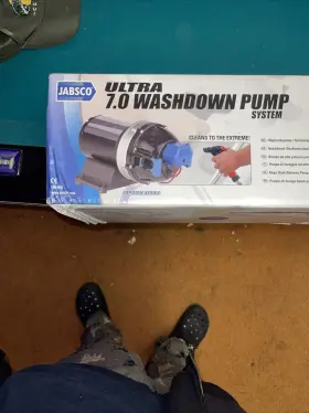 527000092 Jabsco Ultra 7.0 Wash Down Pump Boat System