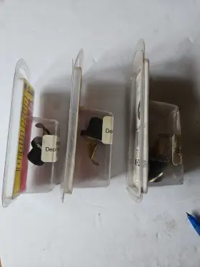 051007-10 Moeller 3/4 Inch Snap-tite Deck And Baitwell Plug 51007-10 3 For 18 Nos Oem Ba16