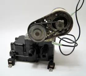 C-5623 Peters & Russell Used Vintage And 12v Diaphram Pump Camper Rv 3 Gpm