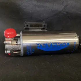 33-2300-01-1-2-1 Reverso Pumps Inc. Op-6 12 Volt Self-priming Impeller Pump With Reversing 3419332275