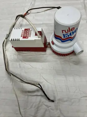 939e Rule 1500 Bilge Pump