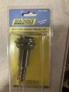 50-18591 Seachoice Mega-flow Dripless Stainless Steel Thru Hull - 5/8 Inch Hose