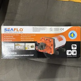 Sfdp1-040-055-42 Seaflo 42-series Rv Marine Water Pump New 12v 15.olpm/4.0 Gpm