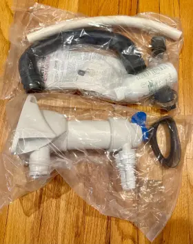 41160 Thetford Comfortmate Marine Toilet Pump And Included Accessories
