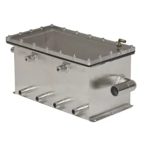 8106259 Tracker Pn Boat Pump Box Ss / Acrylic 12 1/2 X 25 3/4 Inch